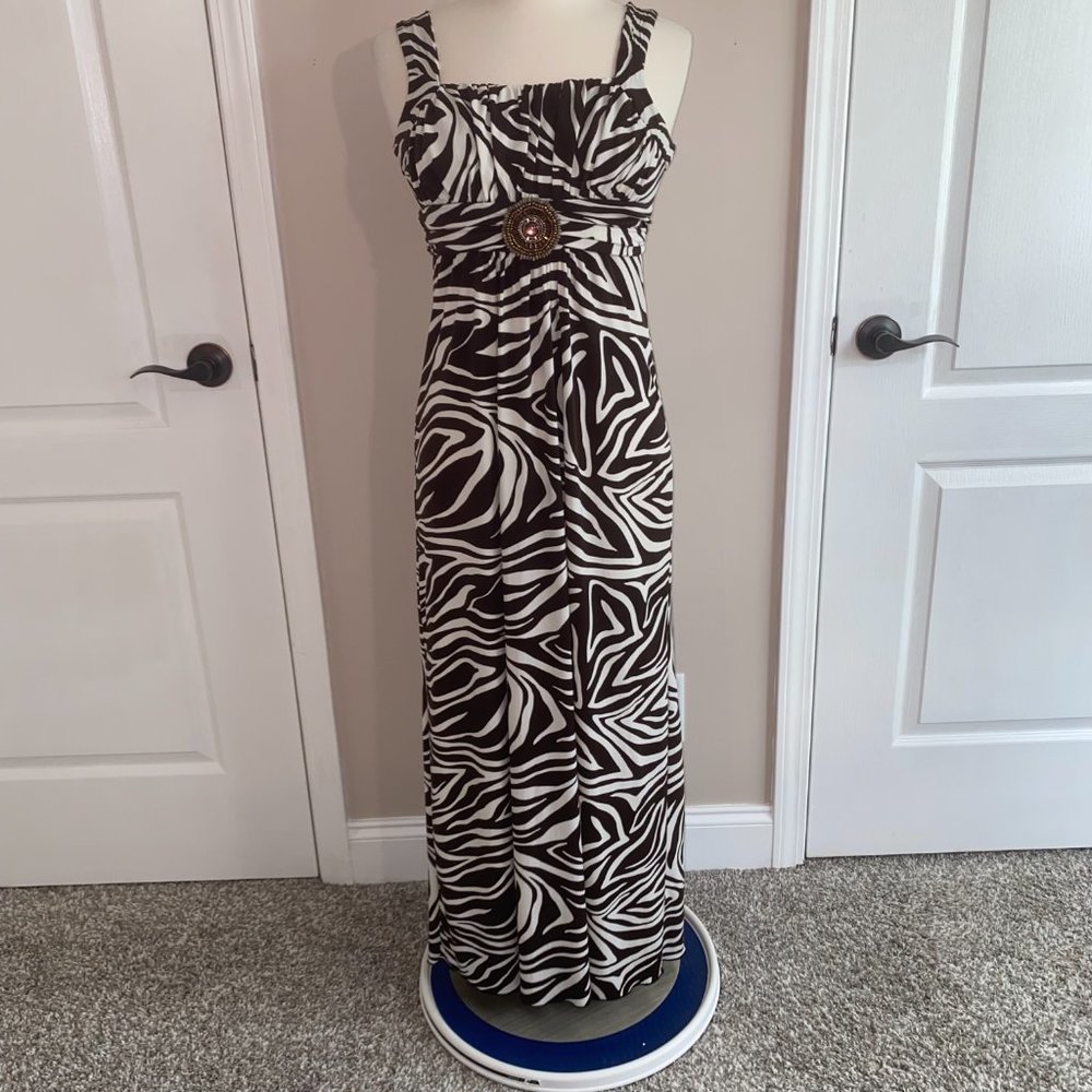 EN FOCUS Studio 4 sundress EUC beaded EUC
